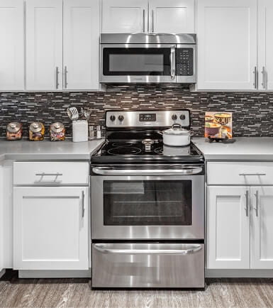 Grays Pointe Apartment Amenities | Grayslake, IL - amenities-3